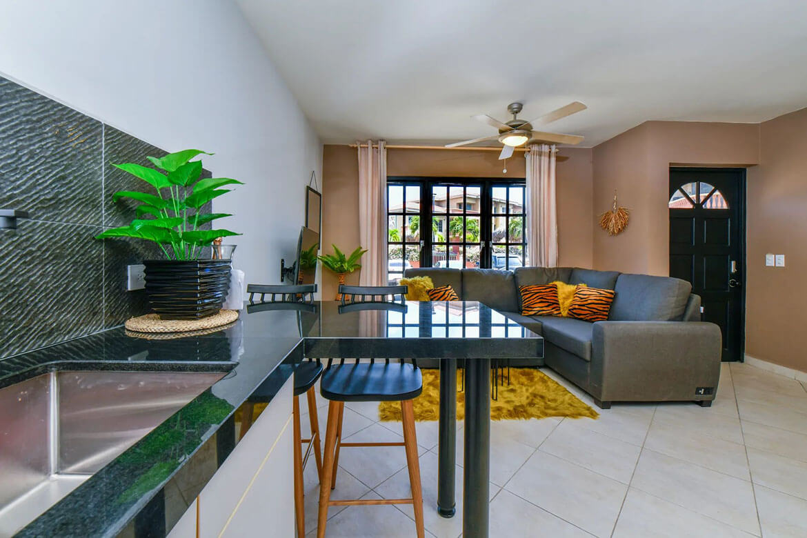 Palm Beach Apartment for Rent in Noord, Aruba